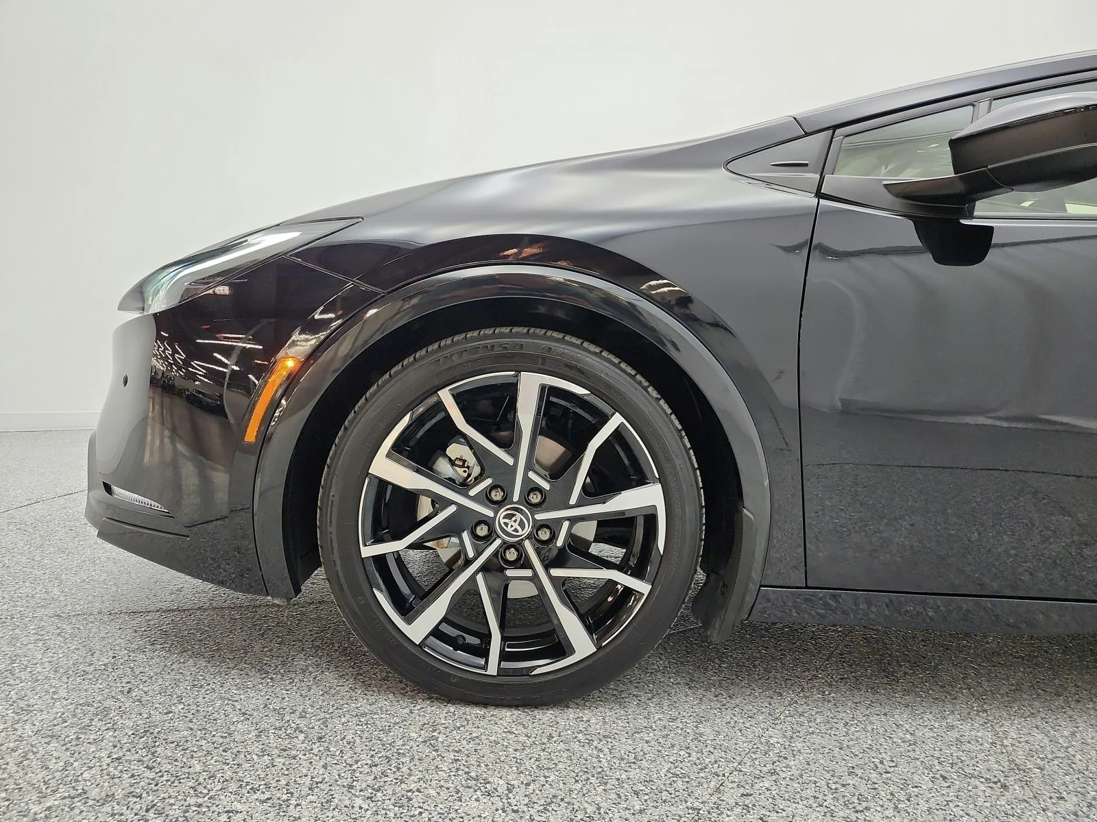 Used 2025 Midnight Black Metallic Toyota XSE image 38