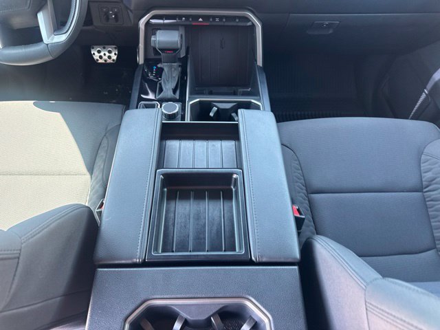 2025 Toyota Tundra SR5 - Photo 13