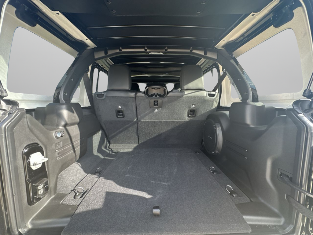 New 2026 Black Clear-Coat Exterior Paint Jeep Rubicon X image 35