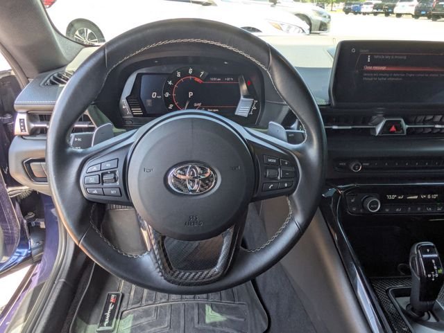 Used 2020 Blue Toyota 3.0 image 11