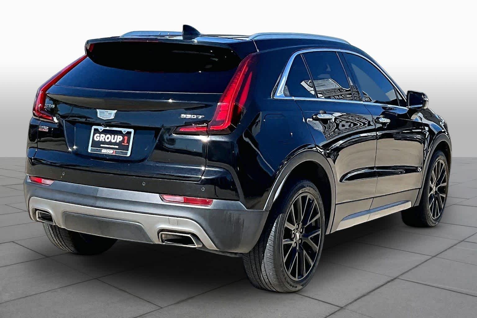 Used 2022 Stellar Black Metallic Cadillac FWD Premium Luxury image 11