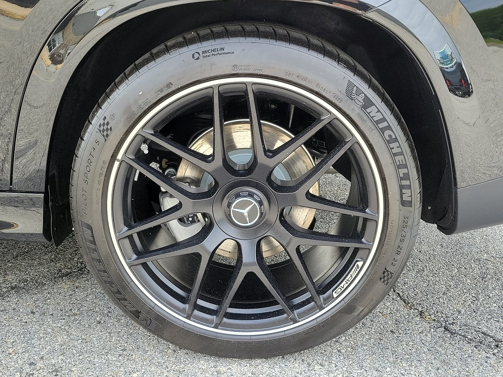 Certified Used 2024 Obsidian Black Metallic - 197 Mercedes-Benz AMG® GLE 53 image 5