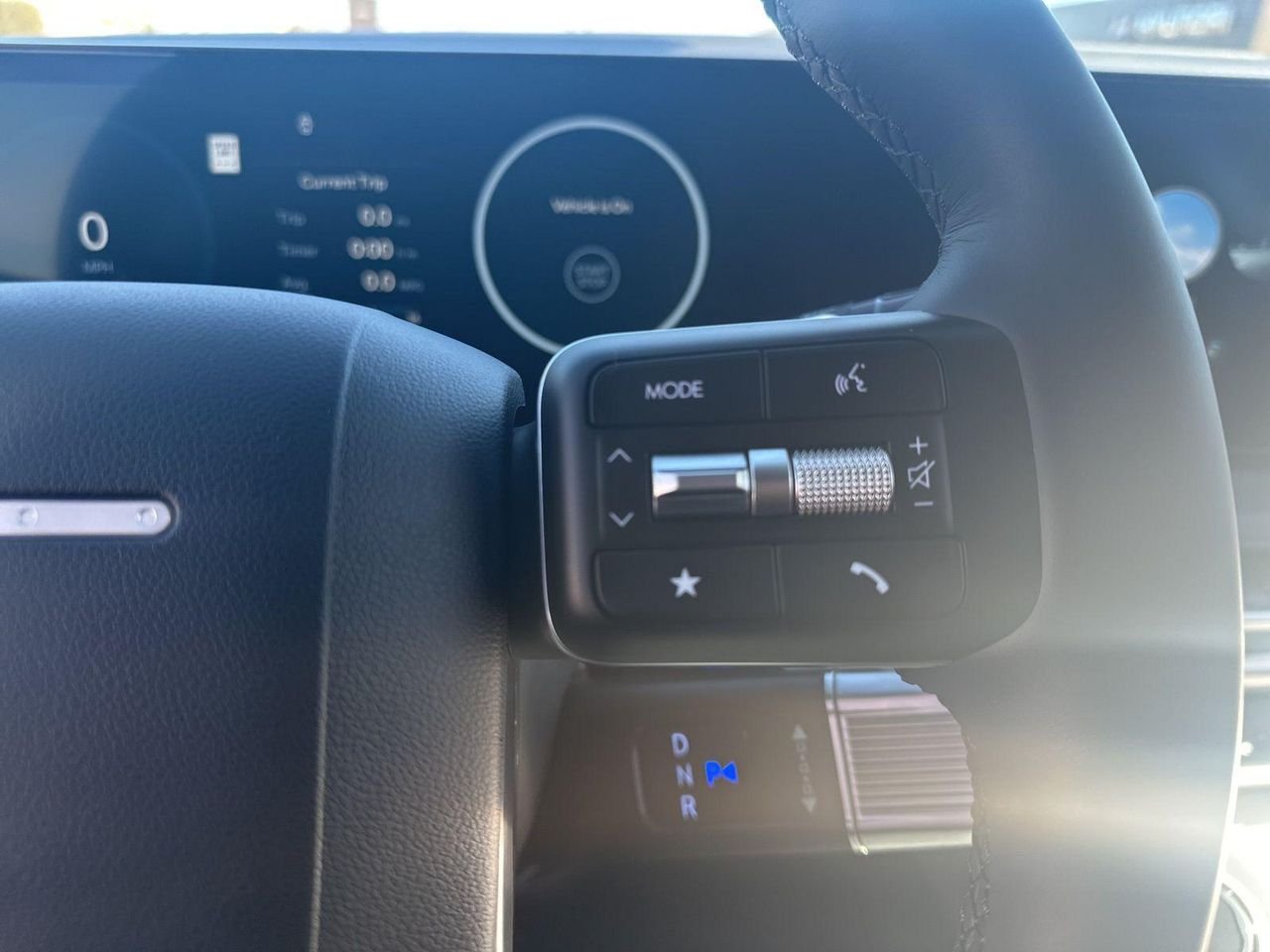 2026 Hyundai Santa Fe Limited - Photo 12