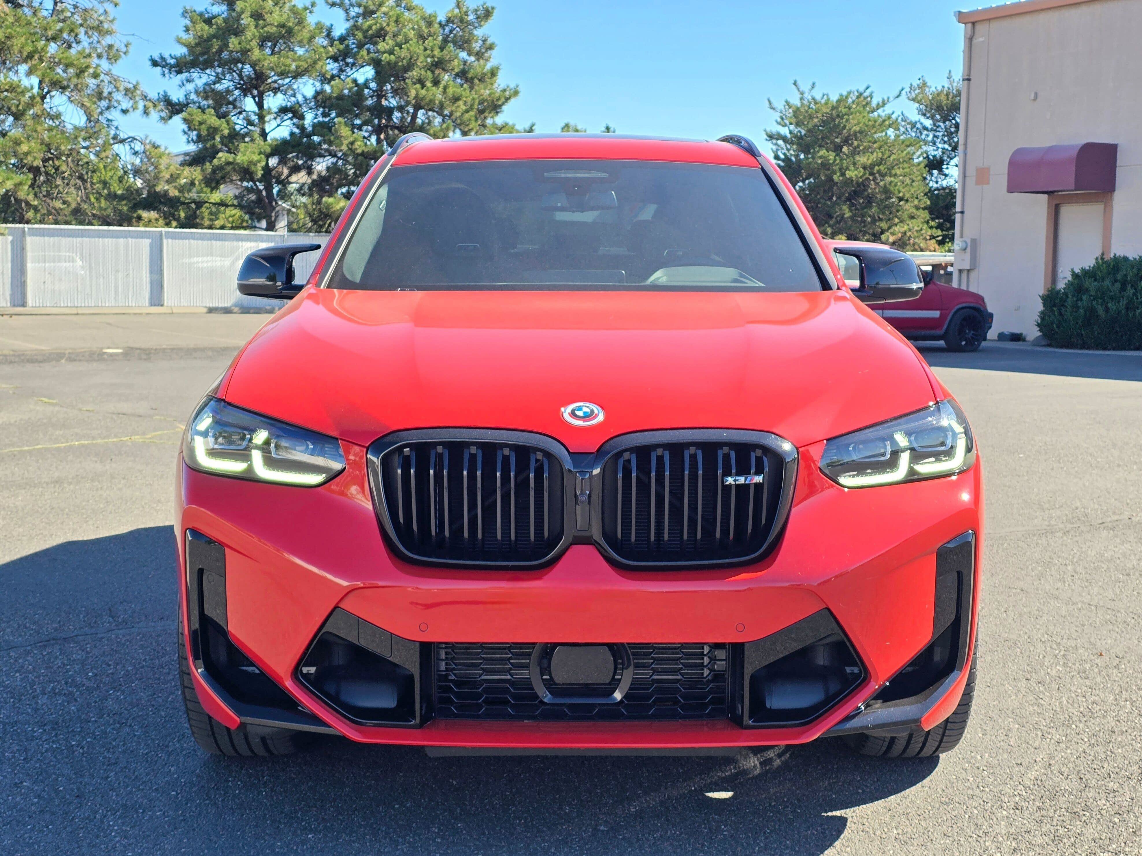 Used 2022 Toronto Red Metallic BMW M image 6