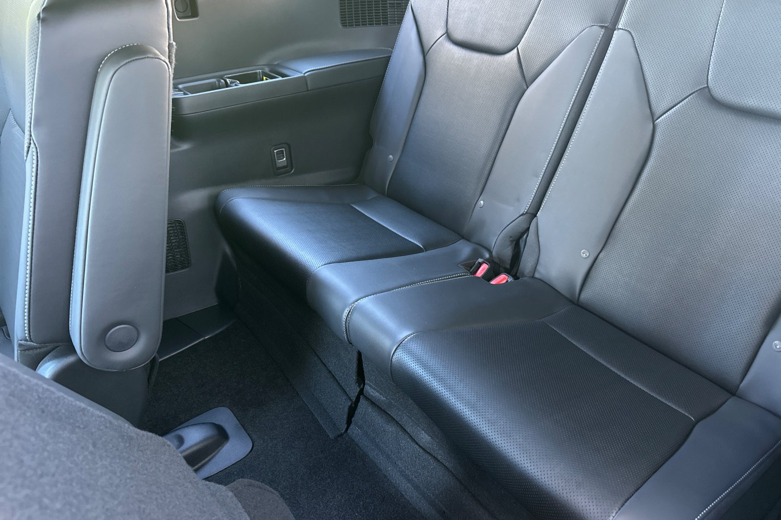 New 2026 Wind Chill Pearl Lexus TX 500h F SPORT PERFORMANCE PREMIUM AWD image 15