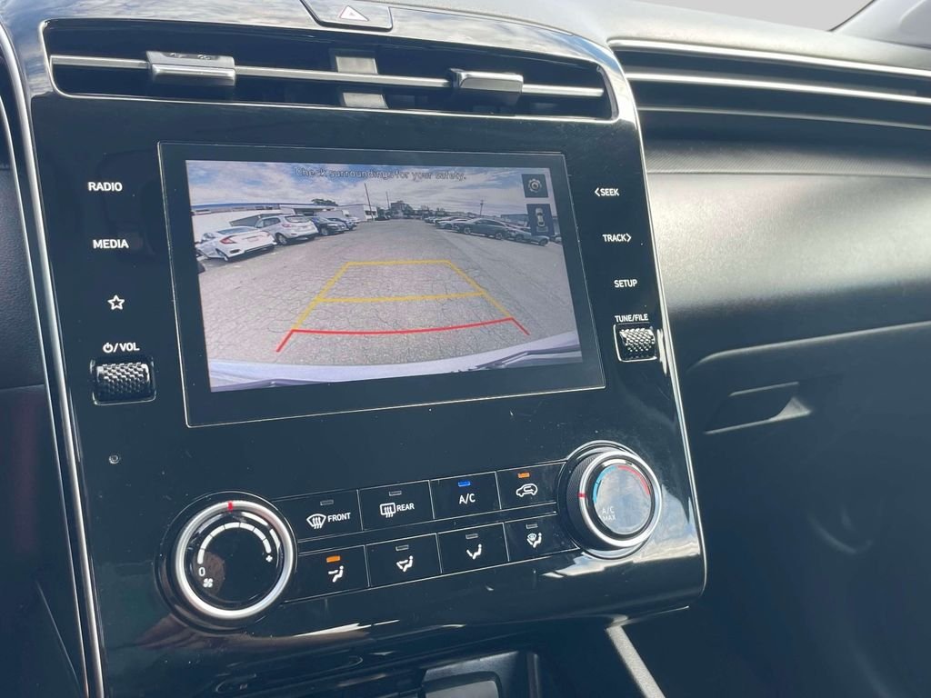 Certified Used 2024 Silver Hyundai SE image 27