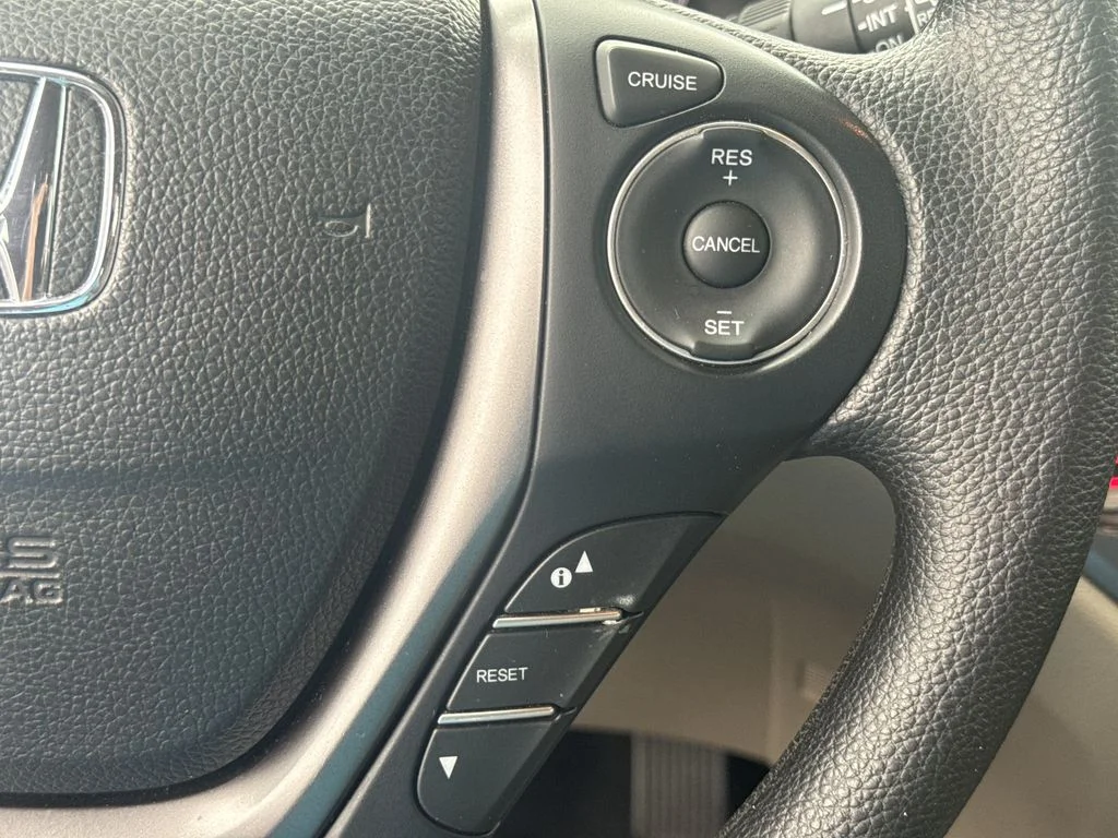Used 2018 Beige Honda EX image 27