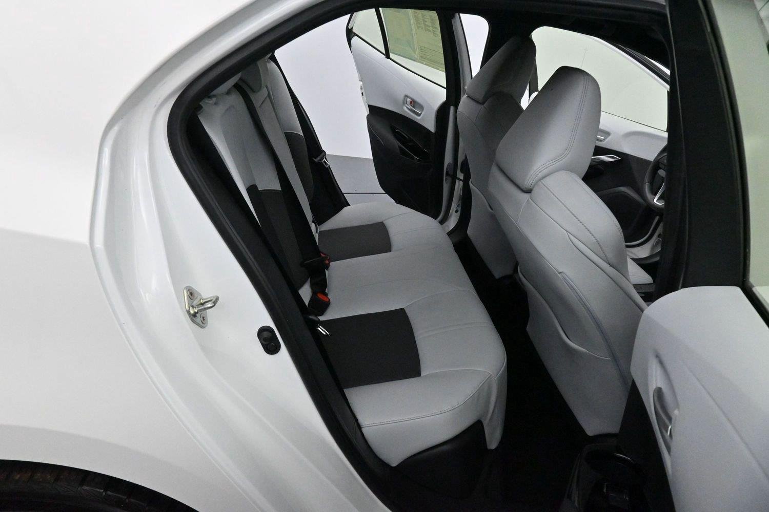 Used 2024 Ice Cap Toyota XSE image 29