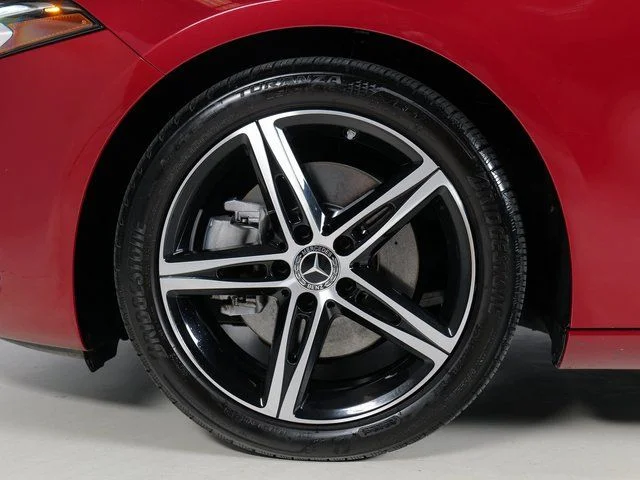 Used 2021  Mercedes-Benz A 220 image 9