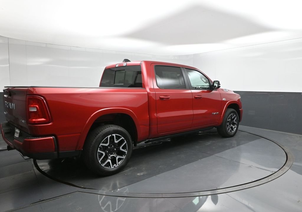 New 2026 Molten Red Pearl-Coat Exterior Paint RAM Laramie image 11