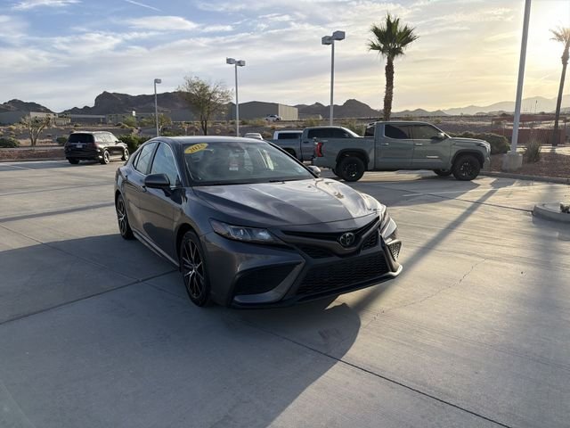 Used 2023 Gray Toyota SE image 3