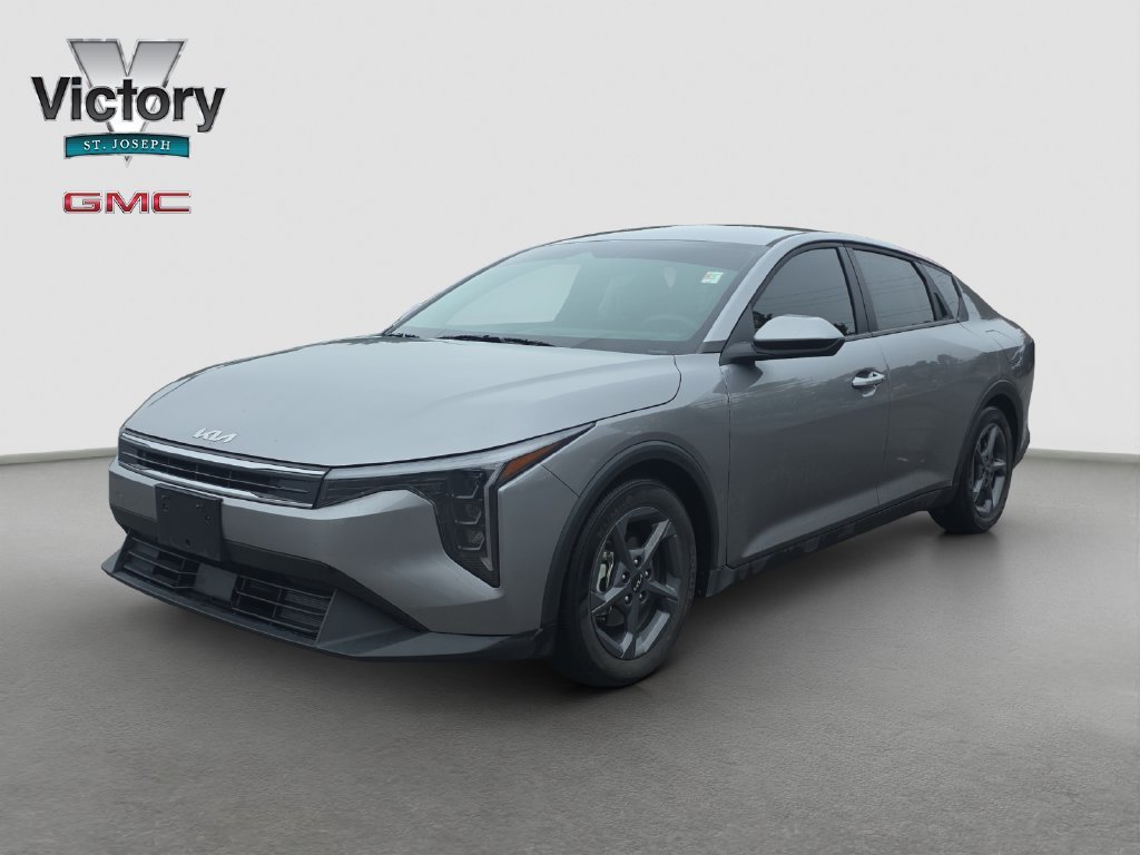 Used 2025 Gray Kia LXS image 3