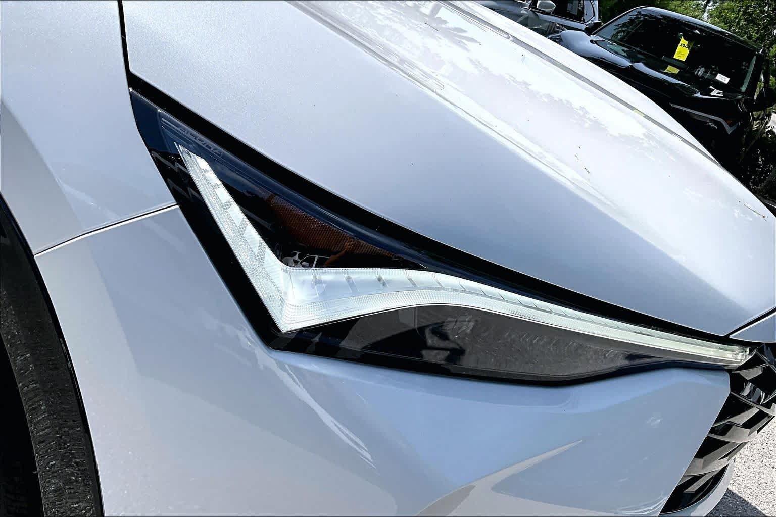 Used 2025 Platinum White Pearl Acura w/A-Spec Package image 28