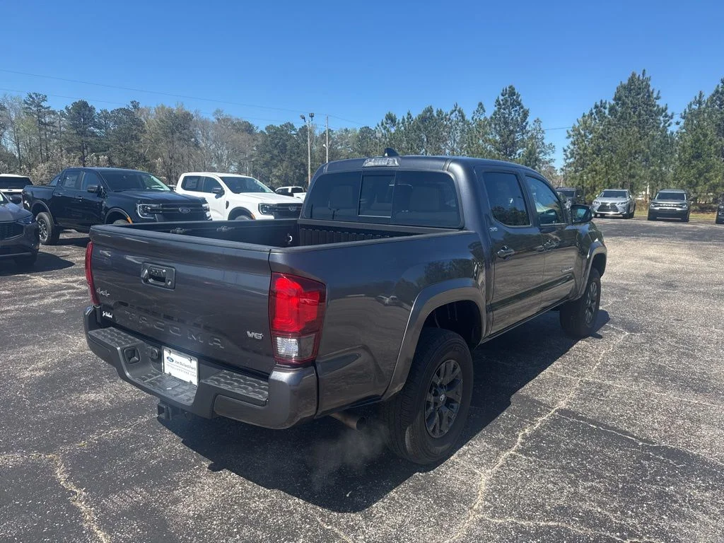 2023 Toyota Tacoma SR5 - Photo 18