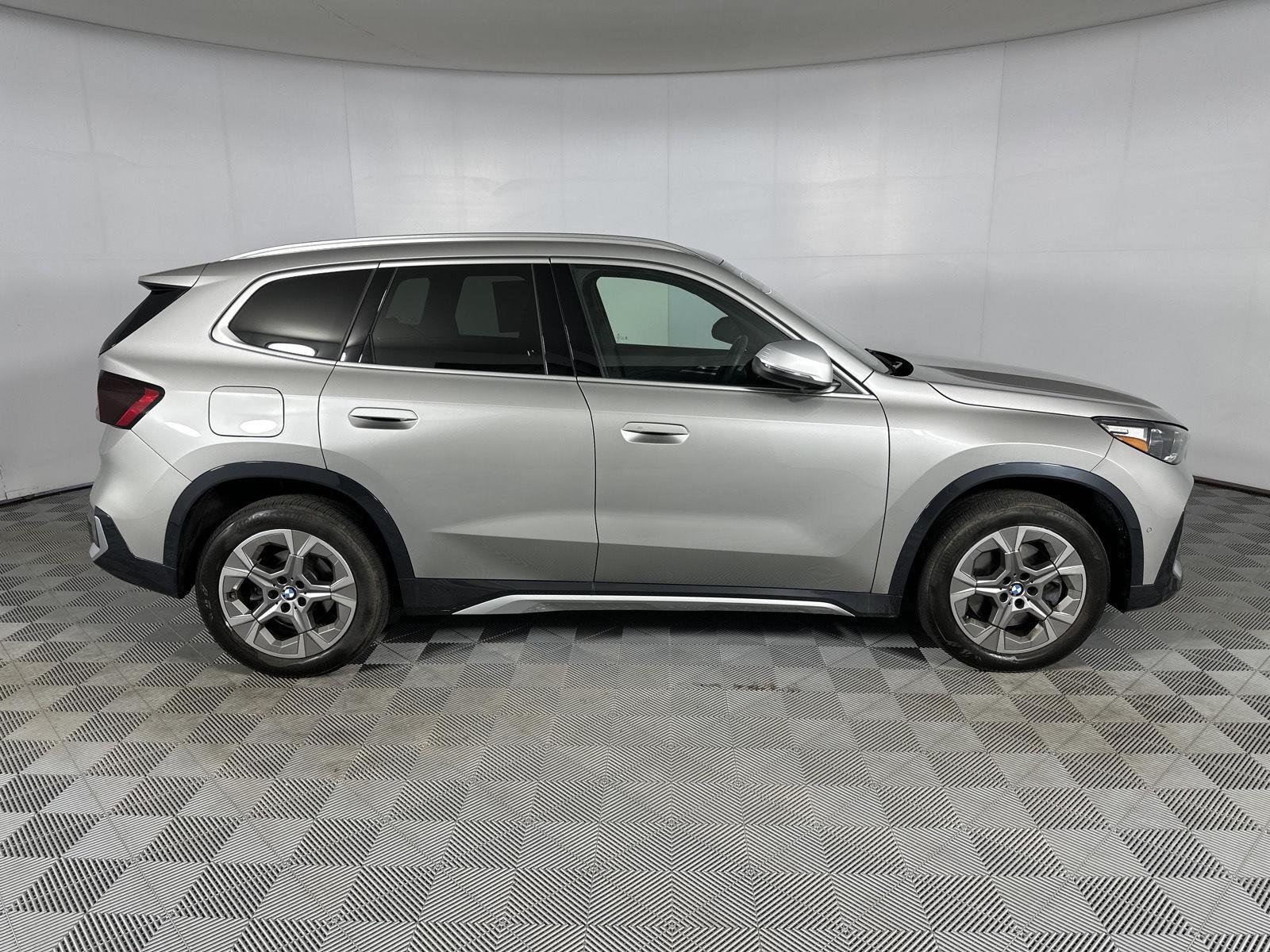 Certified Used 2023 Space Silver Metallic BMW xDrive28i image 28