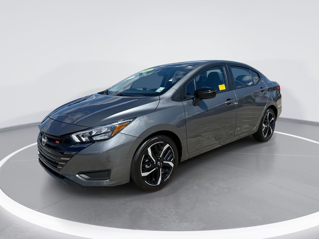2025 Nissan Versa 1.6 SR