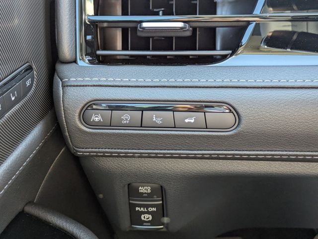 New 2026 RADIANT WHITE INFINITI Luxe 2WD image 26
