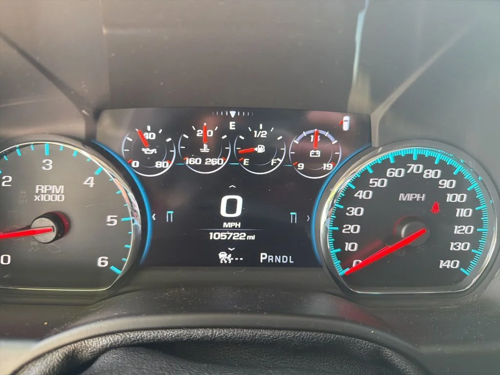 Used 2017 GMC Yukon Denali with VIN 1GKS2CKJ1HR354776 for sale in Kansas City