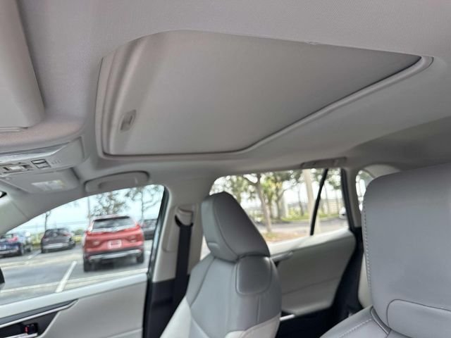 Used 2021 Black Toyota XLE Premium image 22
