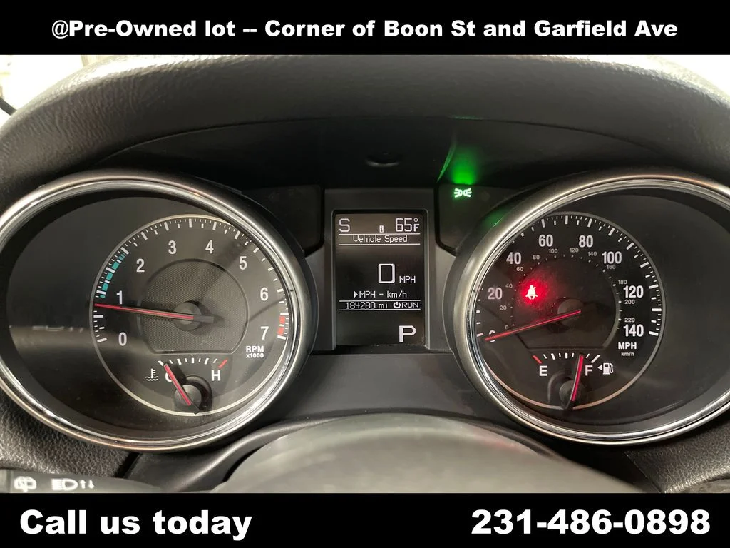 Used 2013 White Jeep Laredo image 23