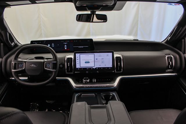 New 2026 White Ford Platinum image 26