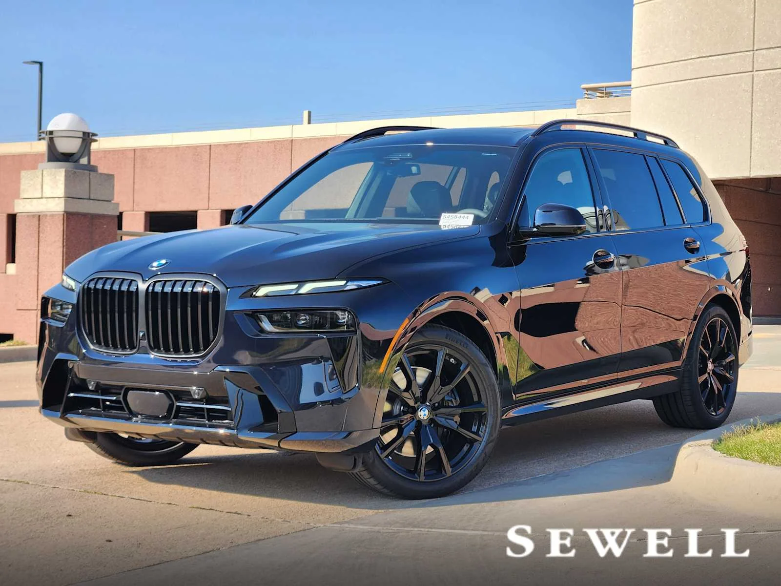 2027 BMW X7