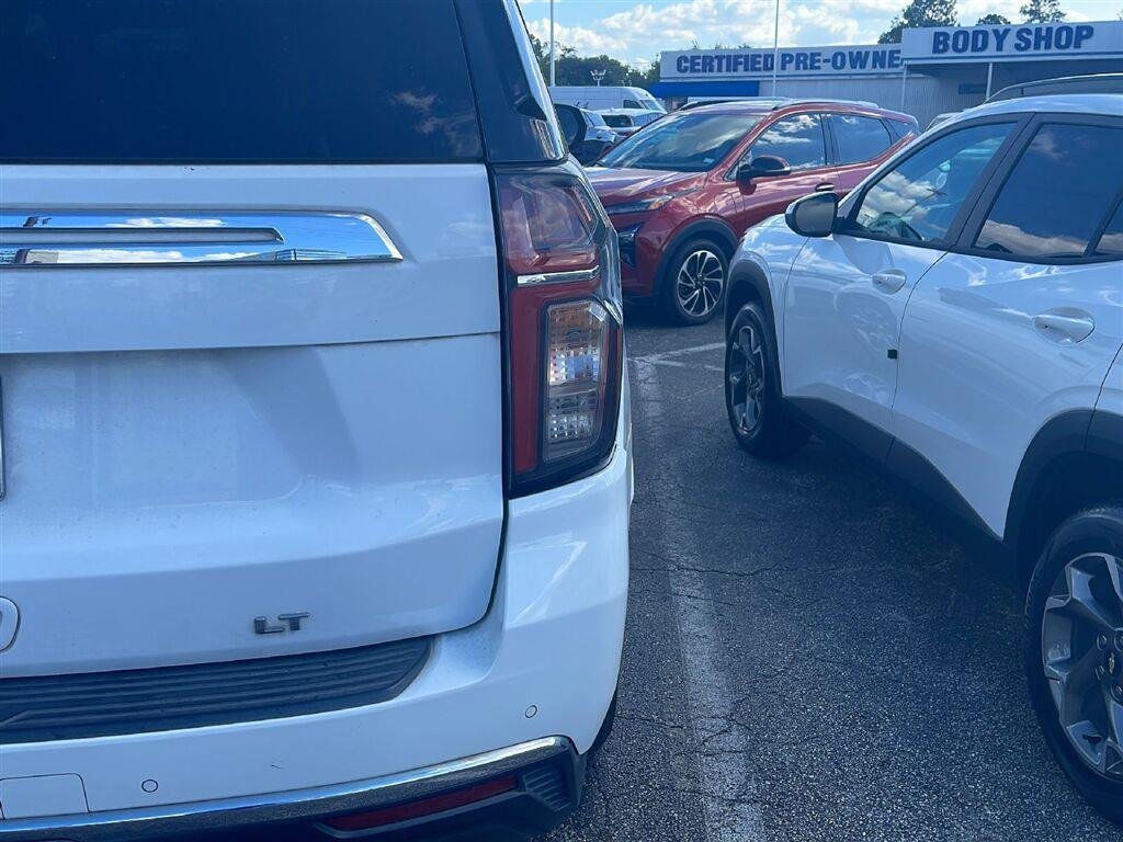 2021 Chevrolet Tahoe photo 5 of 6