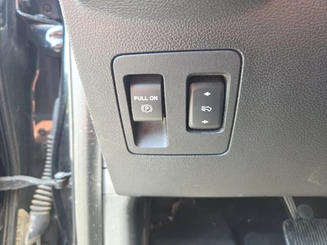 Used 2019 Black Ford  image 16