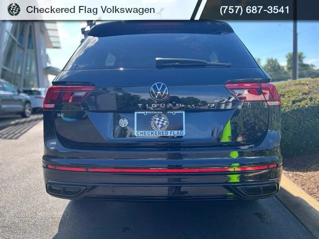 Used 2022 Deep Black Pearl Volkswagen 2.0T SE R-Line Black image 10
