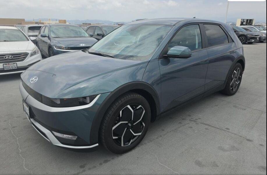Certified Used 2023 Digital Teal Hyundai SEL image 1