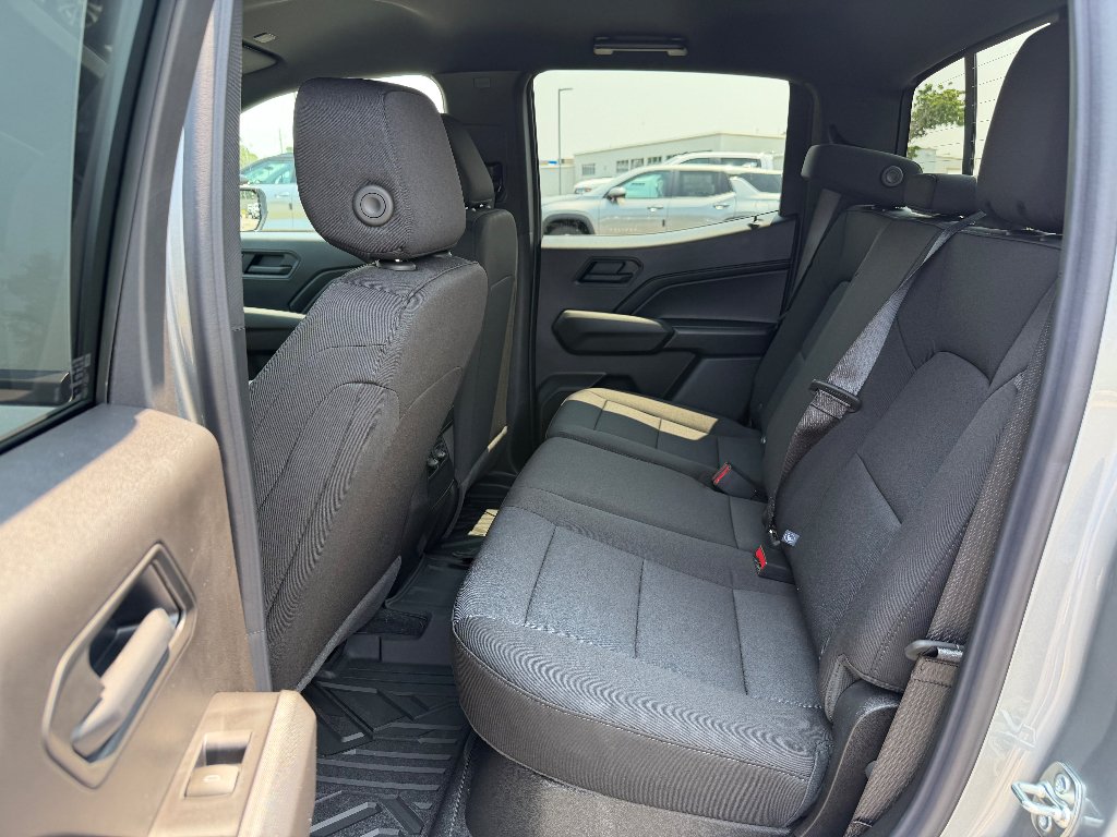 2026 Chevrolet Colorado Work Truck - Photo 18