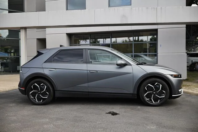 Used 2024 Shooting Star (Matte Gray) Hyundai SEL image 4