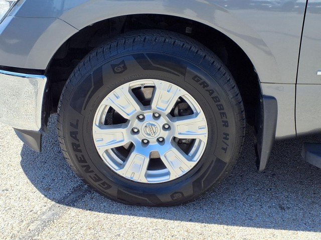 Used 2018 Gray Nissan SV image 23
