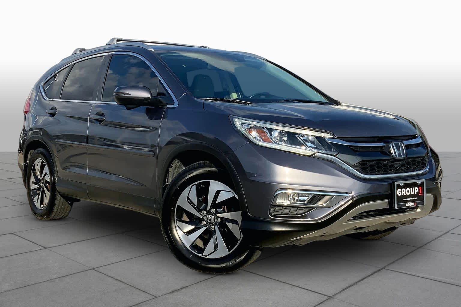 Used 2016 Modern Steel Metallic Honda Touring image 3