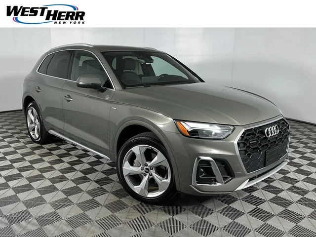 2023 Audi Q5 S line Premium Plus