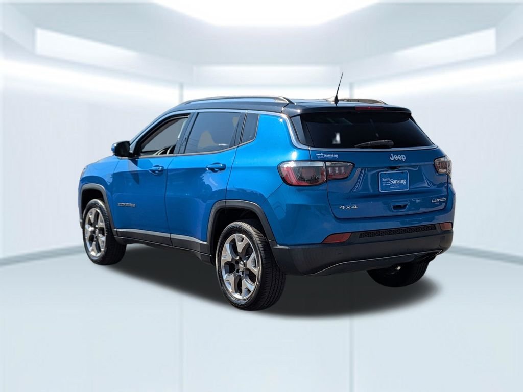 Used 2018 Blue Jeep Limited image 3