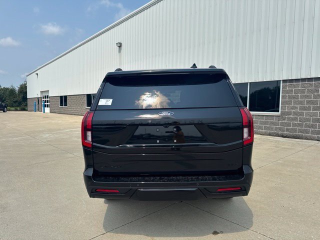 New 2027 Agate Black Metallic Ford Platinum image 35
