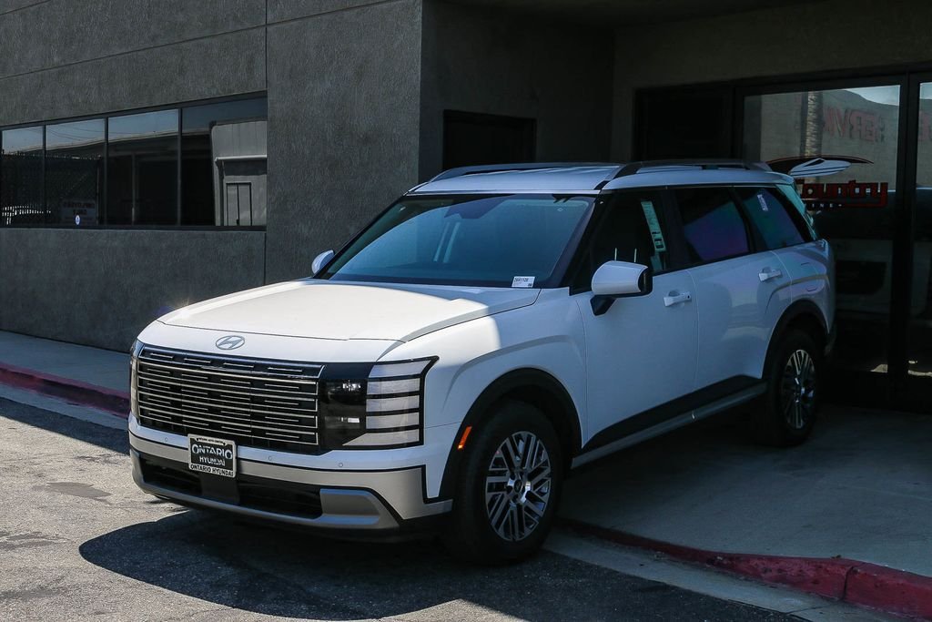 New 2026 White Hyundai SEL image 3