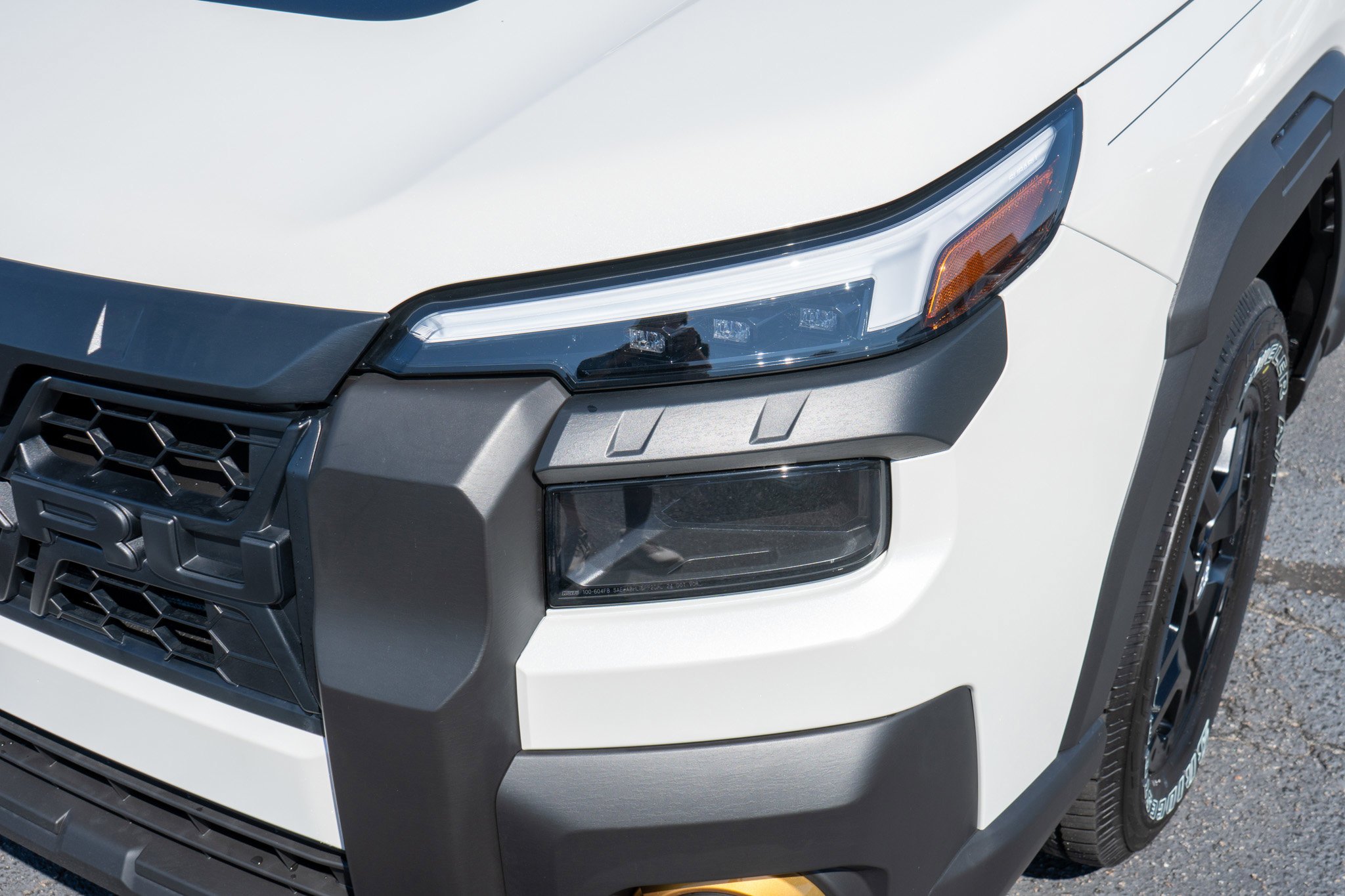 New 2026 CRYSTAL WHITE PEARL Subaru Wilderness image 9