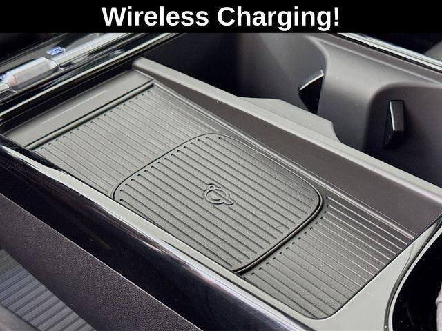 New 2026 White Hyundai SEL Convenience image 33