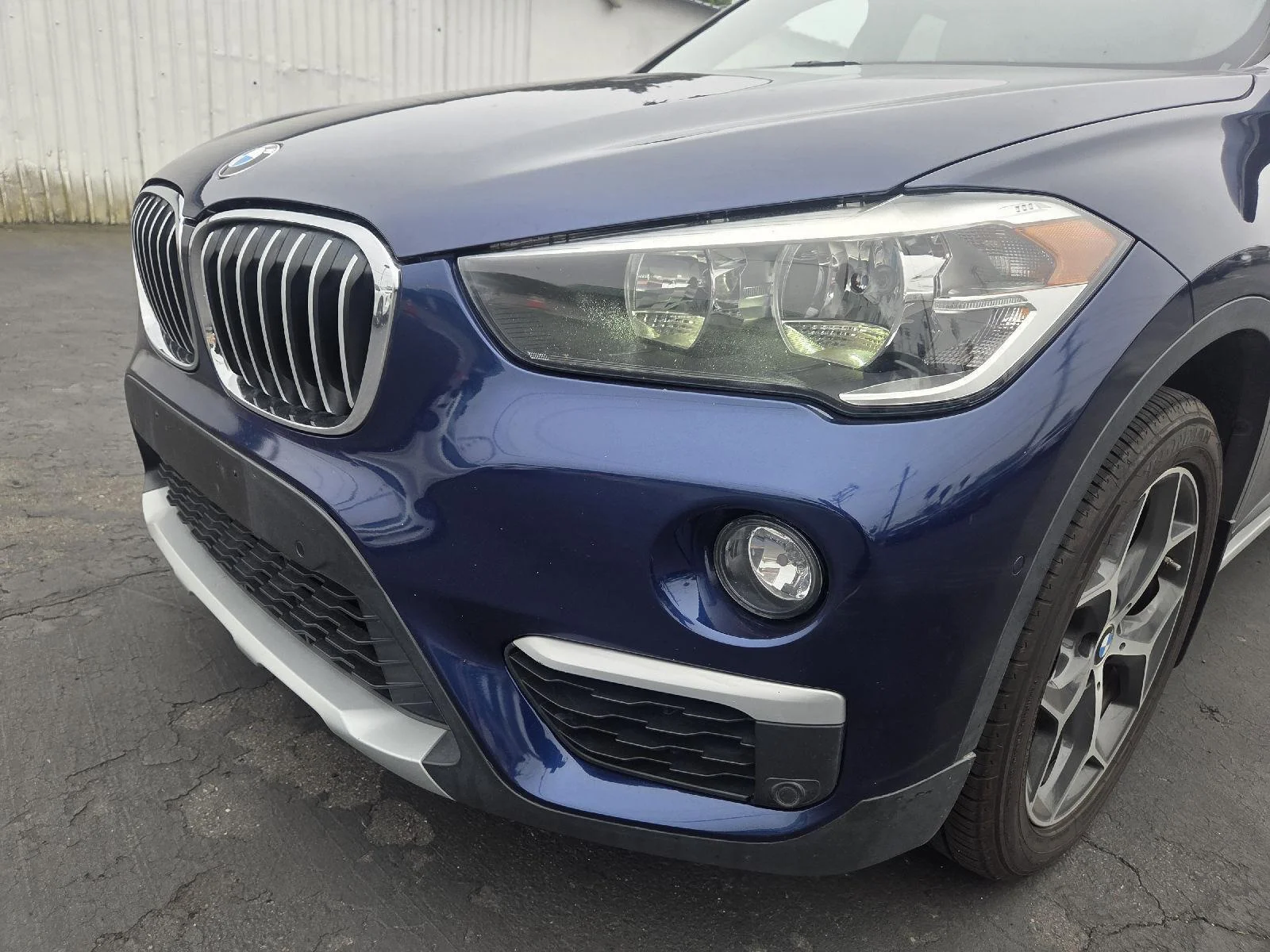 2017 BMW X1 28i