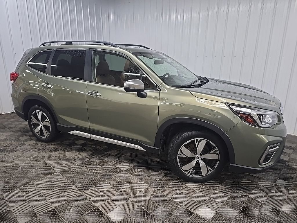 2019 Subaru Forester Touring's photo