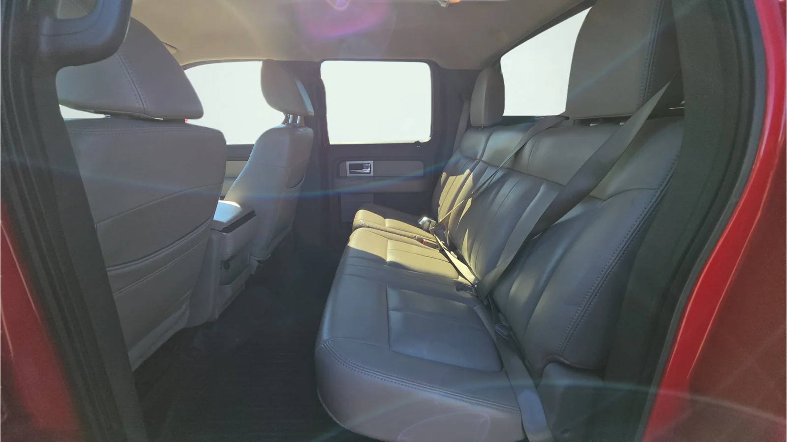 Used 2010 Red Ford XLT image 23