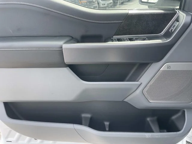 New 2025 White Ford Flash image 10