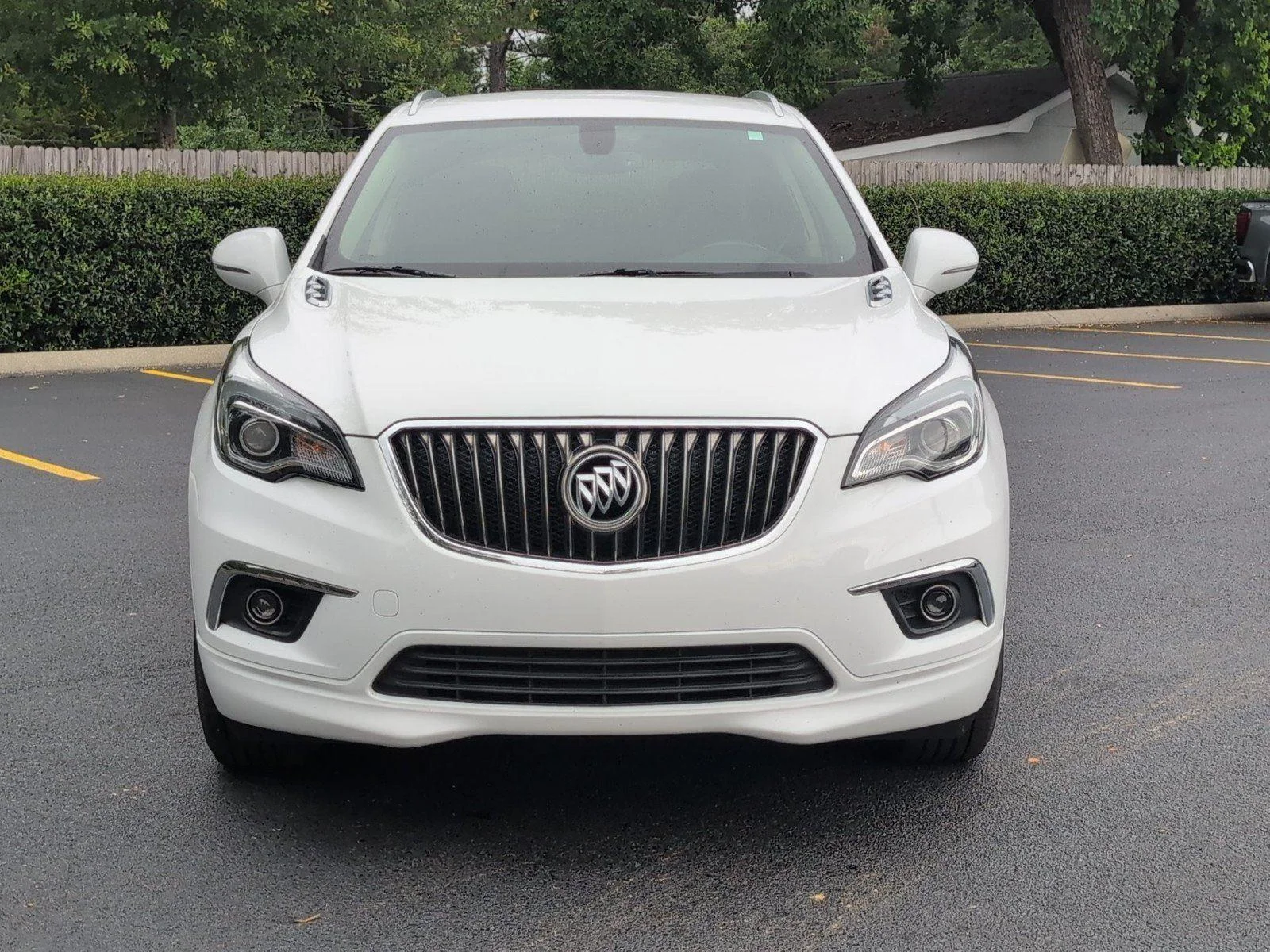 Used 2018 SUMMIT WHITE Buick Essence image 9
