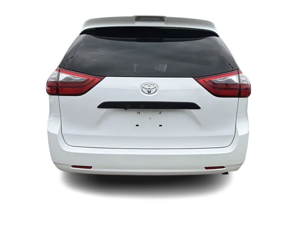 Used 2020 Super White Toyota 7-Passenger V6 Dilawri Certified   Local BC   Spac image 12