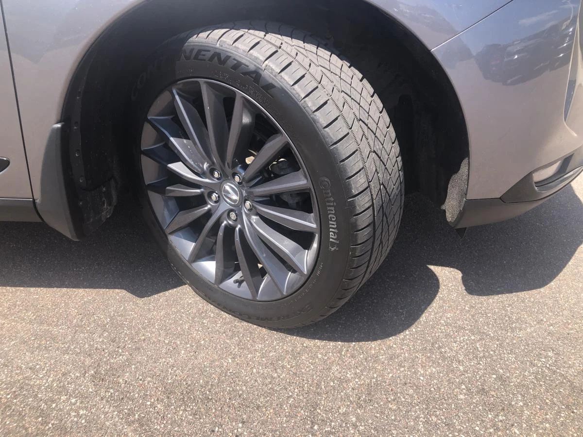 Used 2022 Grey Acura Platinum Elite A-Spec AWD image 9