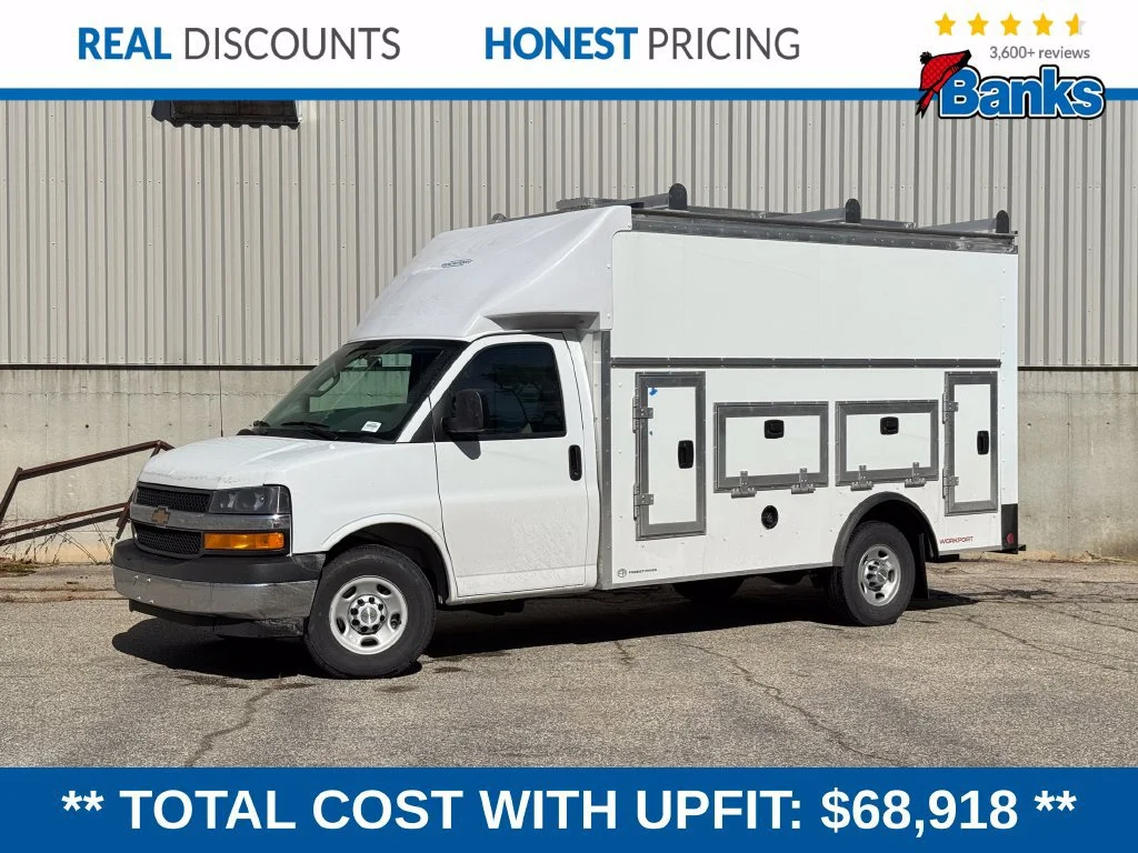 New 2026 Summit White Chevrolet 1WT image 1