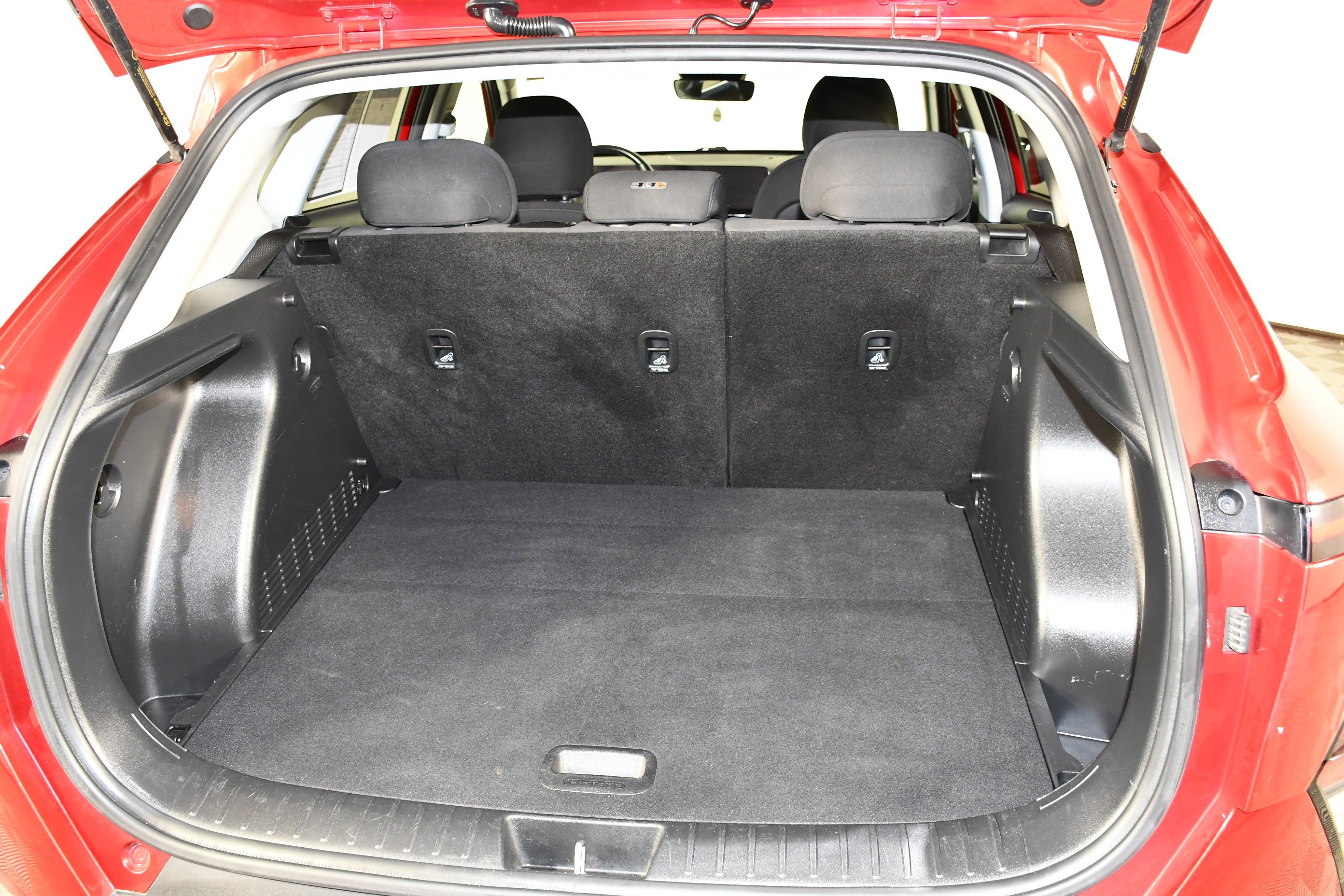 Used 2024 Ultimate Red Metallic Hyundai SEL image 49