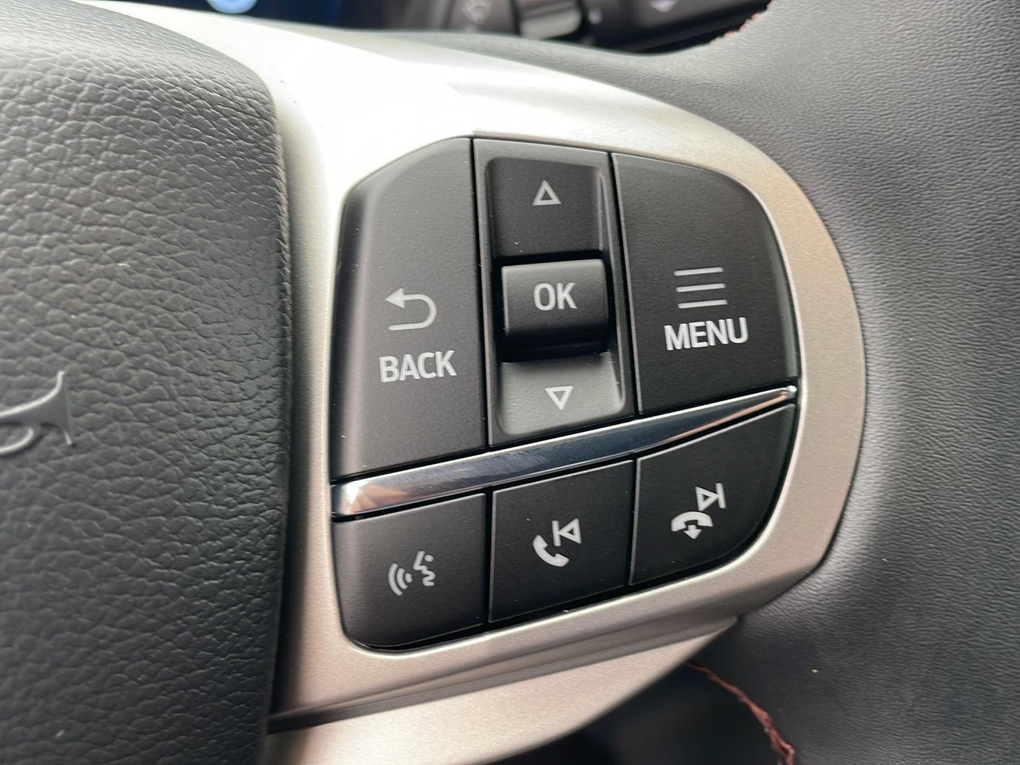 New 2026 Vapor Blue Metallic Ford Active image 16